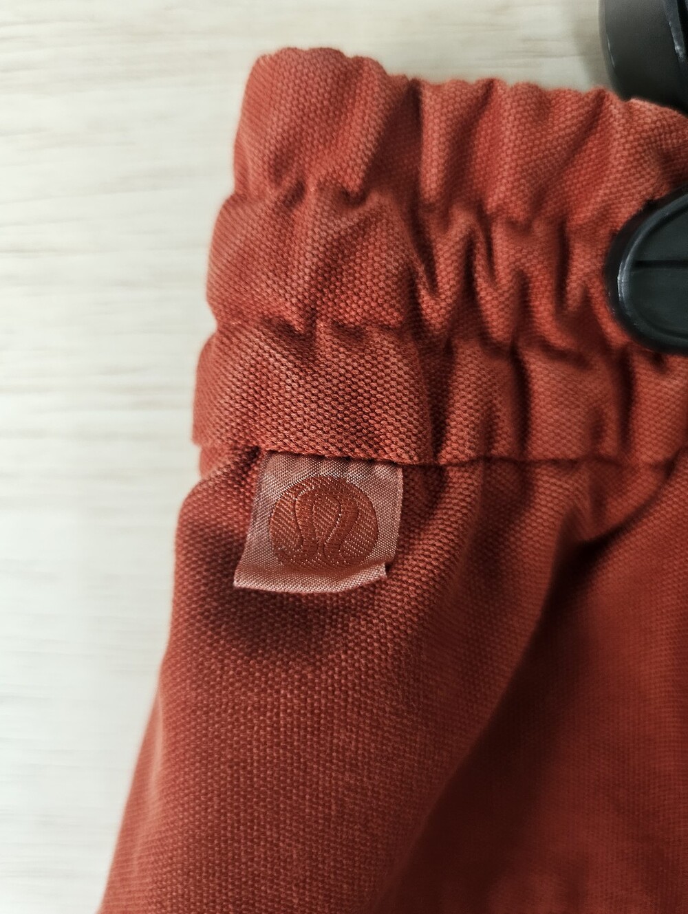 Lululemon Bowline Pants M Mens Rust Orange Terracotta Utilitech Drawstring Casua - Picture 11 of 11